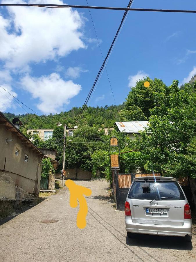 Guest House Ana Borjomi Exterior photo