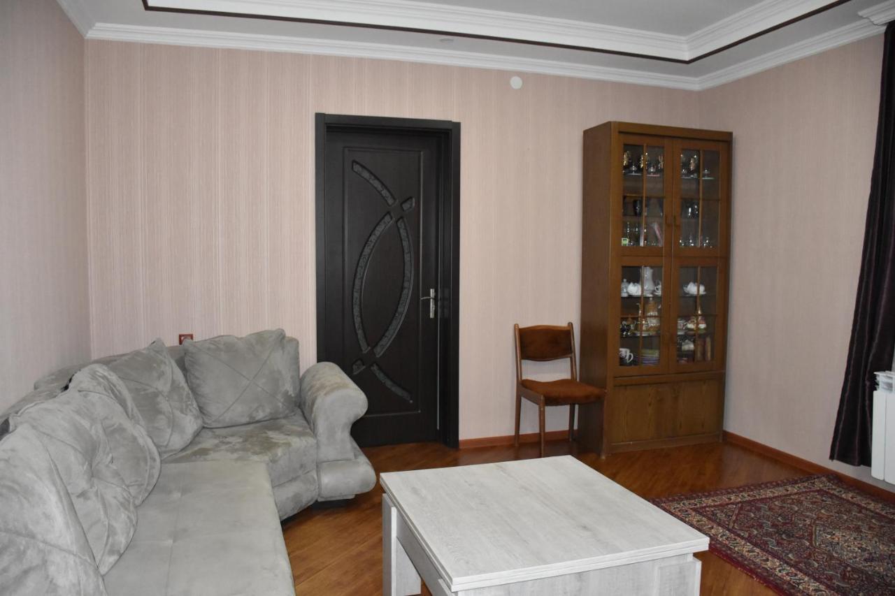 Guest House Ana Borjomi Exterior photo